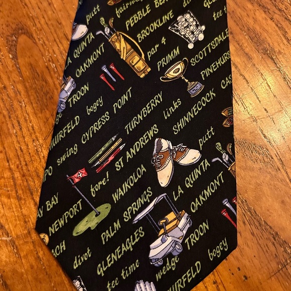 Vintage Nicole Miller Men’s 100% Silk Tie Golf Theme - Picture 5 of 5